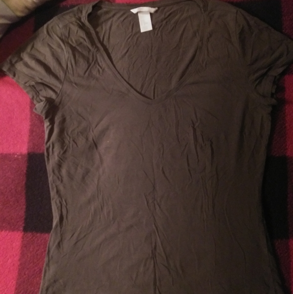 Two t-shirts - Picture 4 of 5